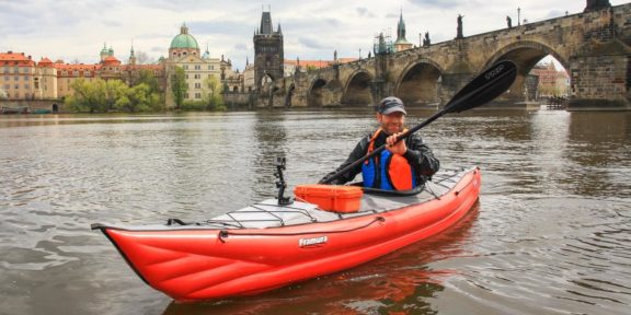 Jak proplout Prahu aneb hlavní město jinak