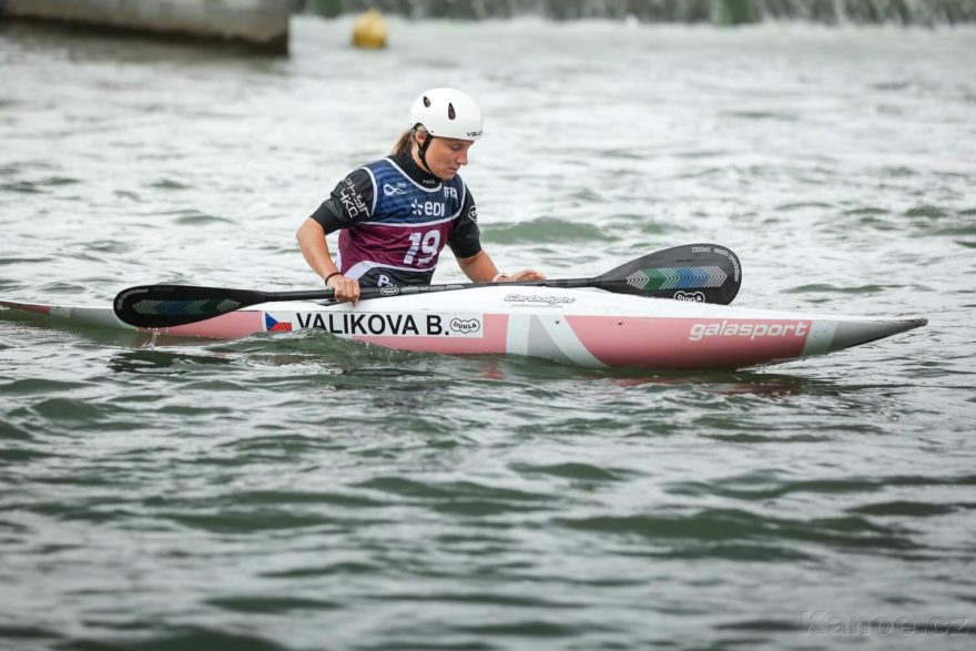 Kvalifikační jízda se nepovedla kajakářce Barboře Valíkové.