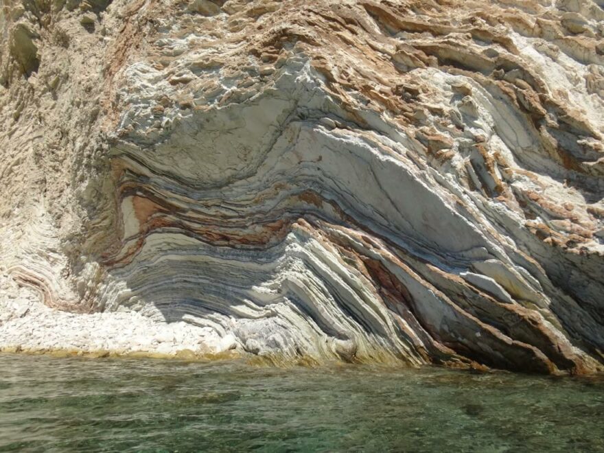 Učebnice geologie jménem Lefkáda.