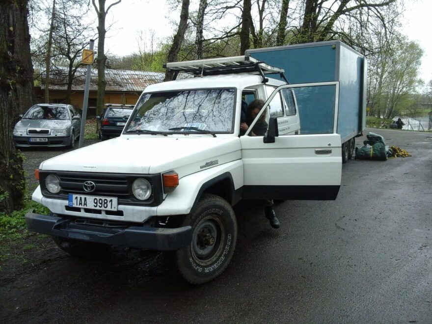 Toyota Land Cruiser 75 – offroadová legenda.