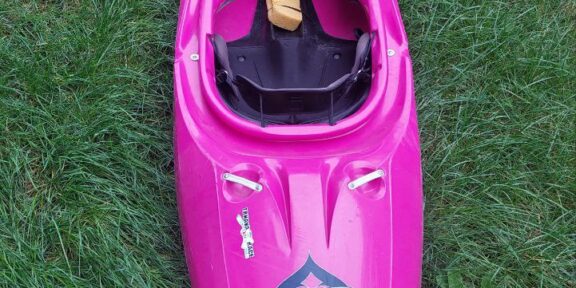 Spade Black Jack 2.0 kayak