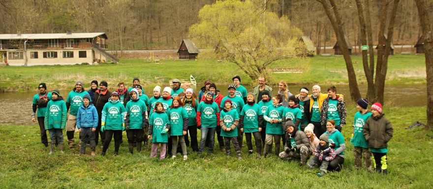 Čistá řeka Sázava 2019 – dobrovolníci uklízeli břehy známého toku