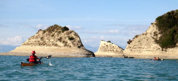 Ílias a Odyssea aneb pádlování na seakajaku po řeckých ostrovech