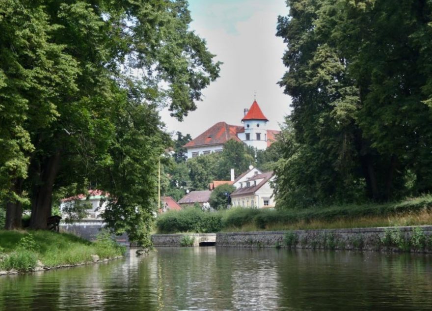 Ohlédnutí se za zámkem