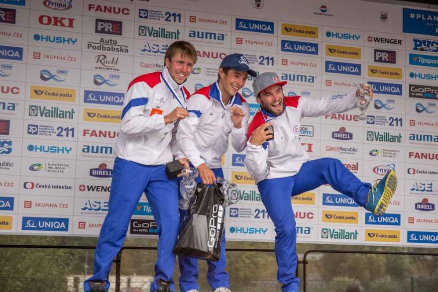 Zakoneční sezony na SP v Troji se vydařilo na výbonou - Jířa, Tuňák a Vávra na bedně / F: Jan Luxík