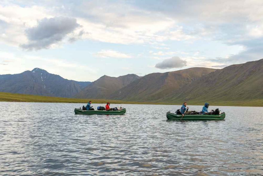 Mise splněna, rozvodí mezi Severním Ledovým oceánem a Pacifikem překonáno a my můžeme vyrazit po řece Alatně dolů na jih! / F: Fjolls Expedition