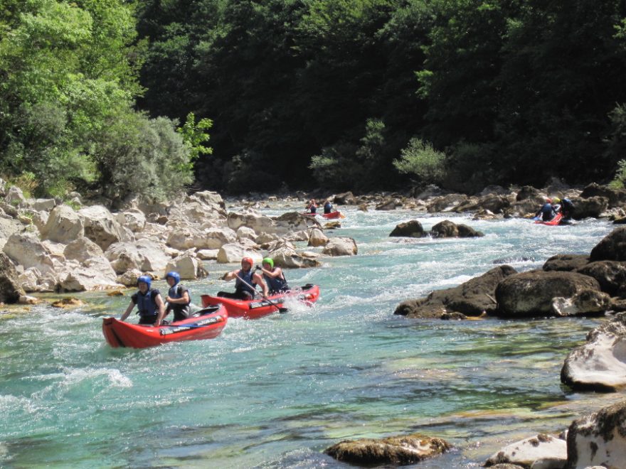 Řeka Neretva nabízí divoké peřeje / F: archiv Víla