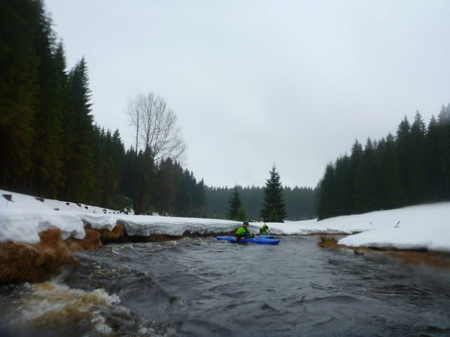 Březnové pádlování na Schwarze Pockau