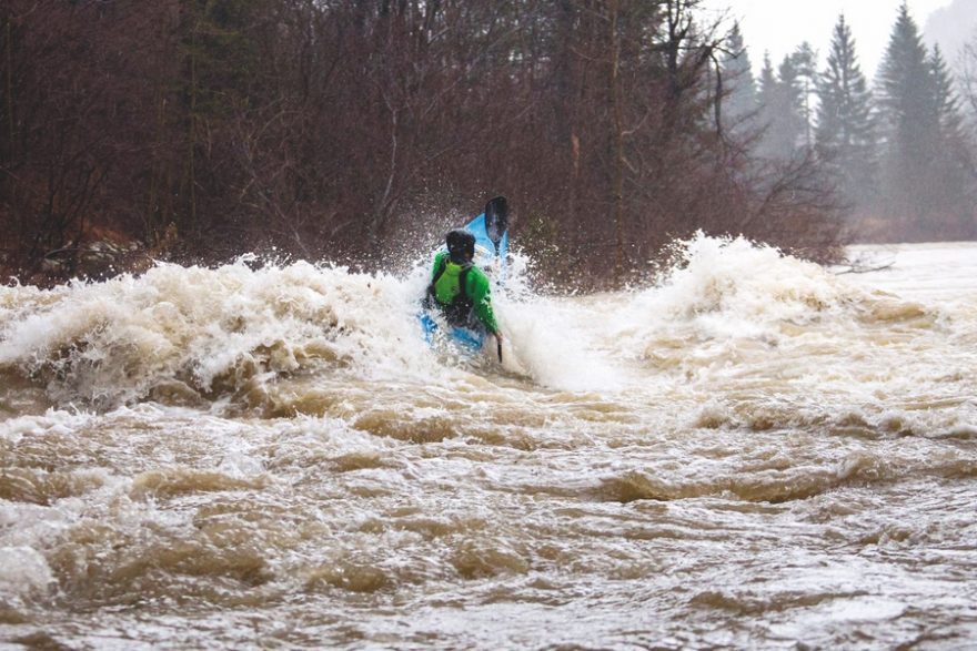 Sáva Bohinjka za vysoké vody / P: Matjaž Lužar / F: Urban Bajric