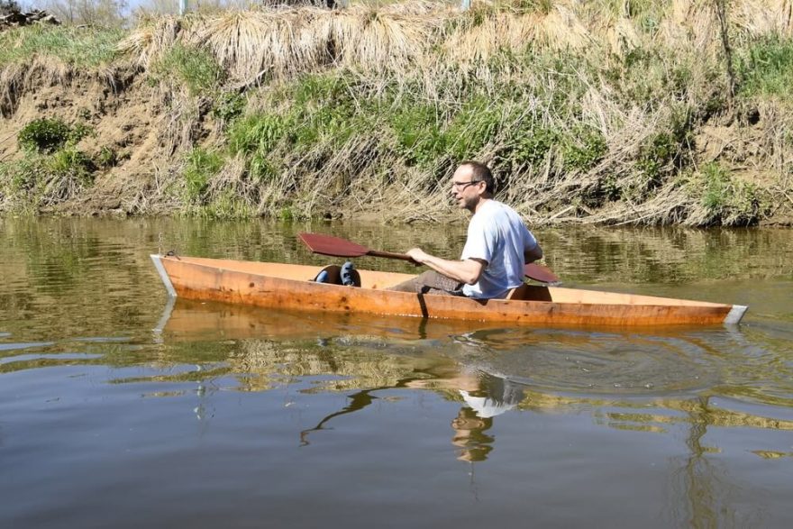 Opravdový kajak Maňásek? Na Retroplavbě žádný problém