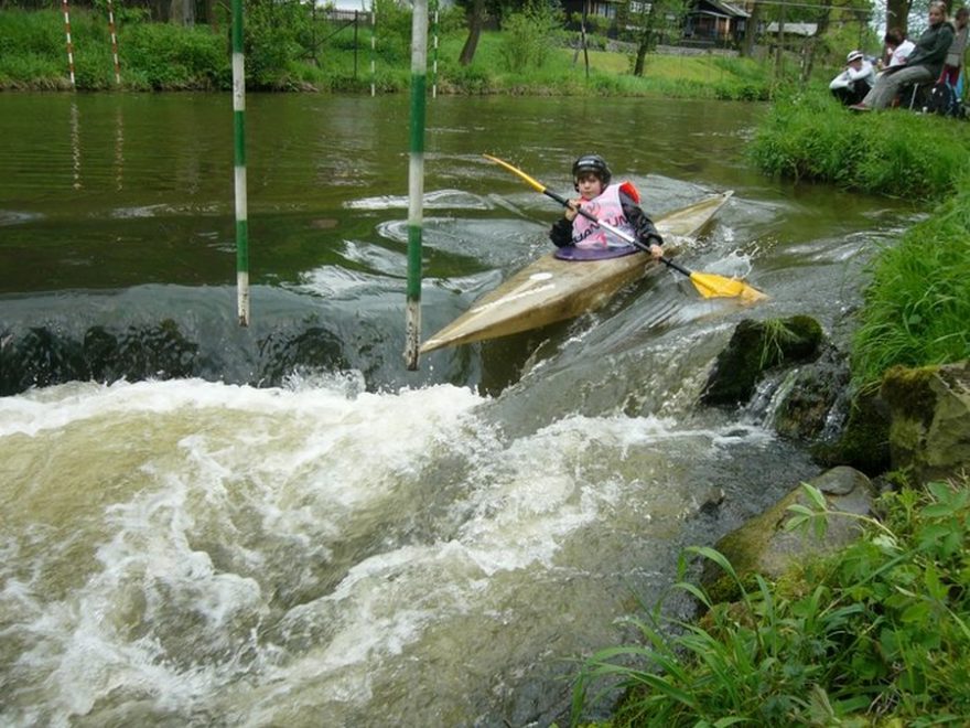 První slalomové závody, Stružnická peřej 2008, tuším, že jsem mezi předžákyněmi skončila poslední / F: archiv SK Vltava